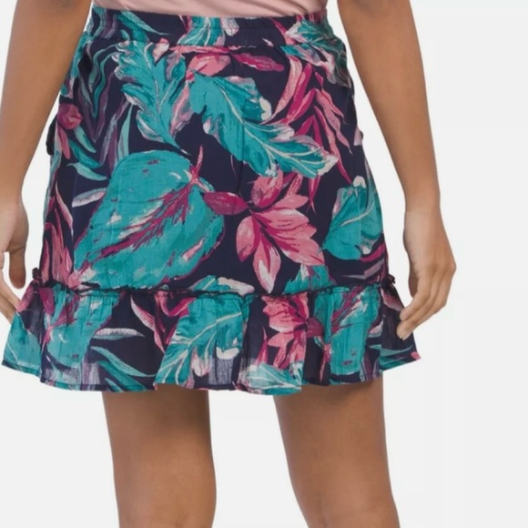 Christian Siriano Woman’s Skirt - Picture 8 of 9